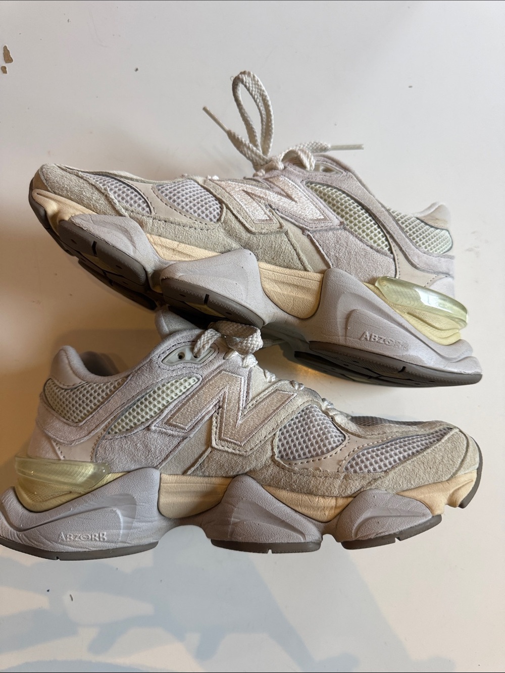 New balance 9060 women 6.5